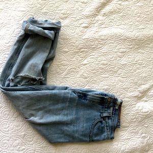LEVI 550 Mom Jeans